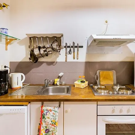 Hyper Centre Type Loft *