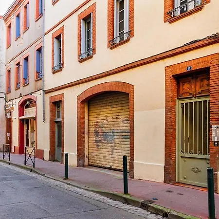 Hyper Centre Type Loft Апартаменты *