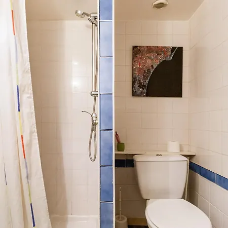 Hyper Centre Type Loft *