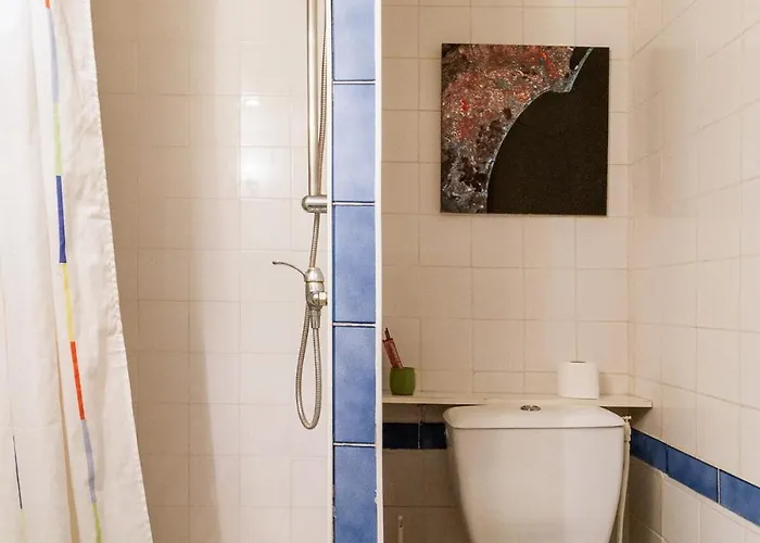 Hyper Centre Type Loft *