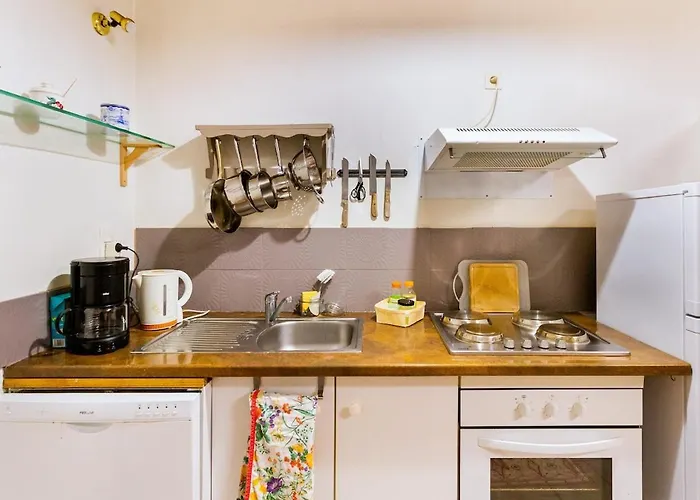 Hyper Centre Type Loft *